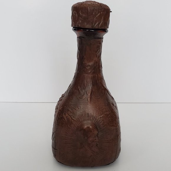 Vtg Whisky Tooled Leather Covered Glass Decanter Spirits Wine Embossed Trojan - Picture 1 of 7